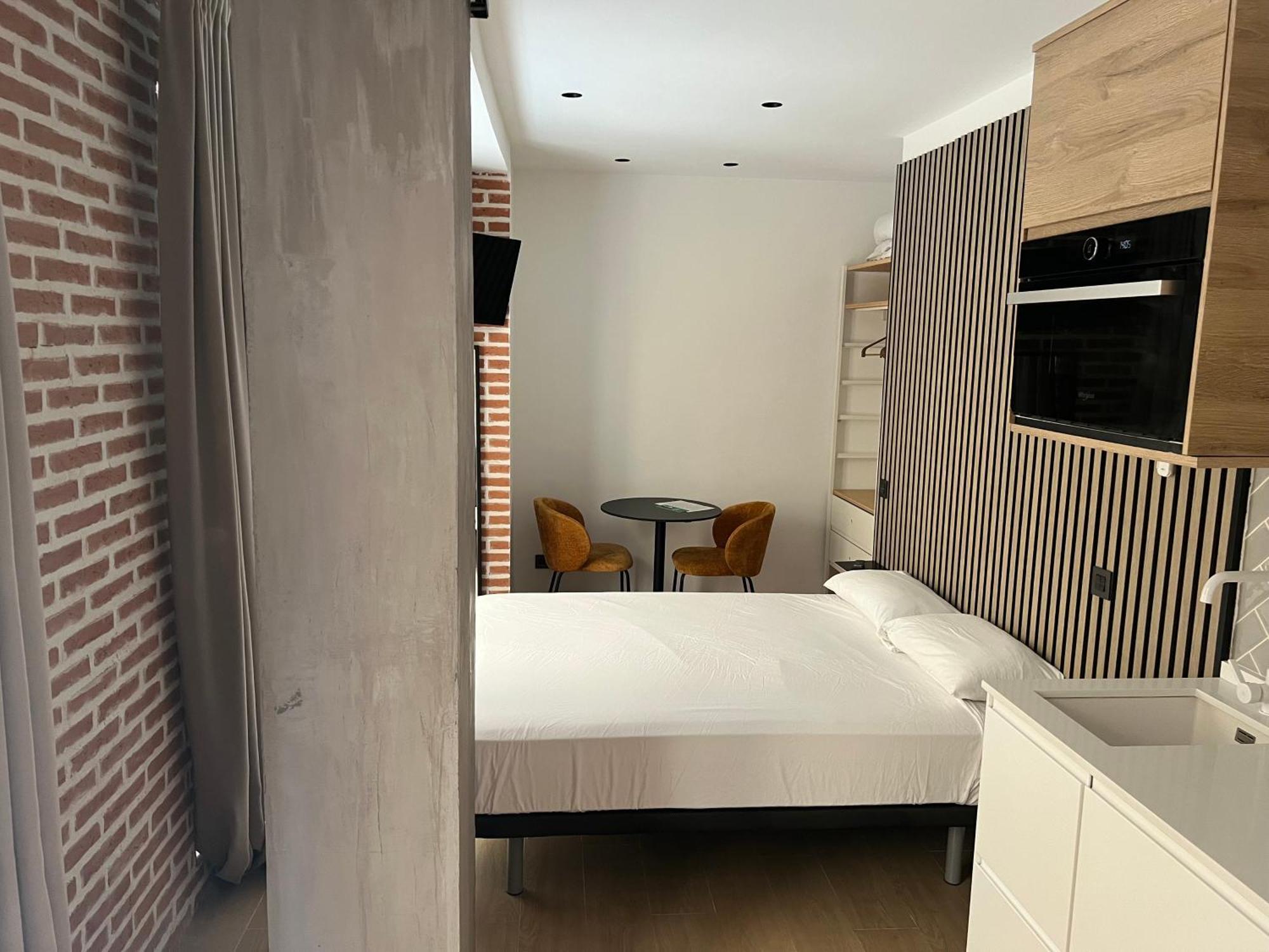 Ecopausa Beatas Studios Malaga Room photo